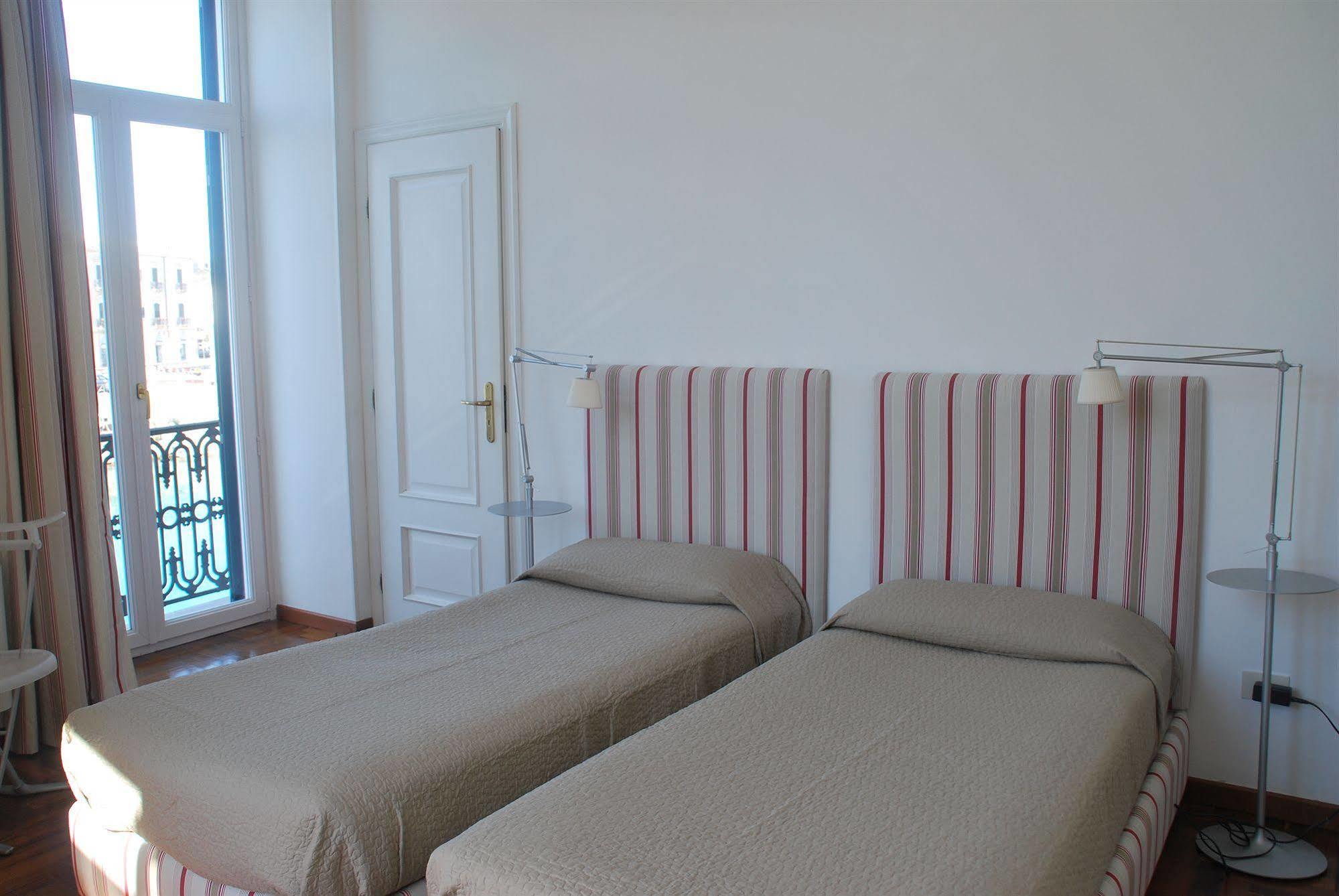 L'Approdo Delle Sirene Bed & Breakfast Syracuse Eksteriør bilde